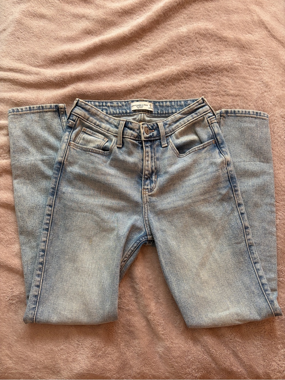 Abercrombie & Fitch - The Skinny High Rise Light Blue Straight Leg Jeans